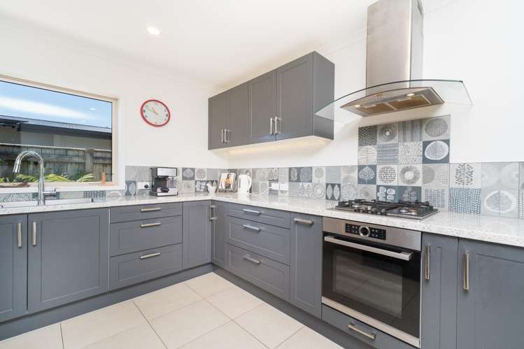 6 Silkwood Place Fitzherbert_10