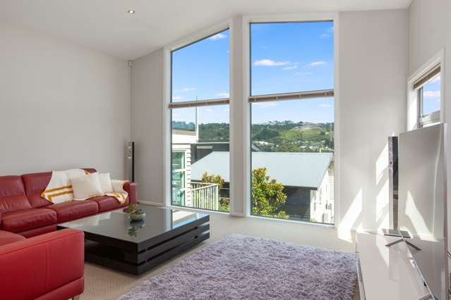 1/42b James Cook Drive Whitby_4