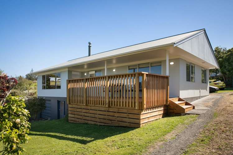 17 Pohutukawa Drive Athenree_3