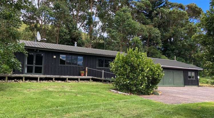 1327 Babylon Coast Road Dargaville Surrounds_12