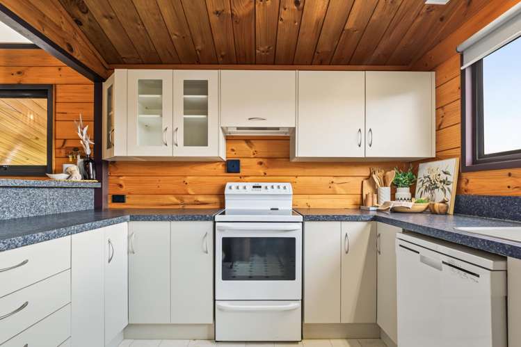 29 Marlowe Drive Leamington_5