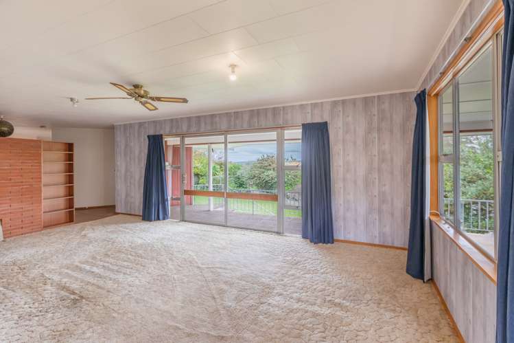 15 Domain Road Waipawa_7