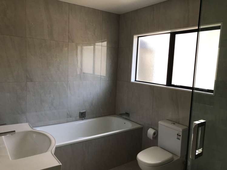 9 Eterna Place Clover Park_4