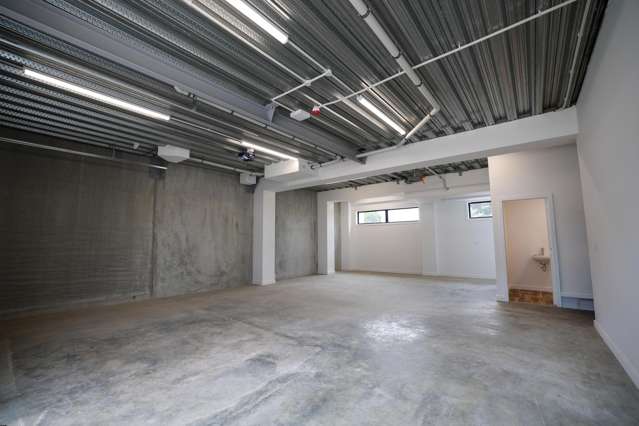 4/15 Keehan Drive Hilltop_1