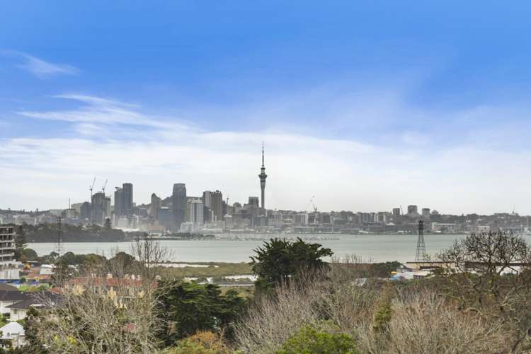 306/74 Anzac Street 10897_2