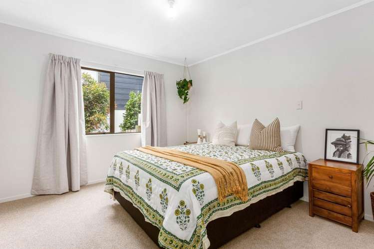  18 Langwell Place Papakōwhai_8
