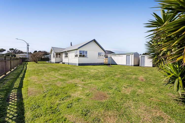 22 Whitcombe Road Opunake_19