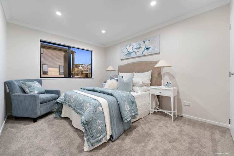 27 Meadowridge Drive Flat Bush_16