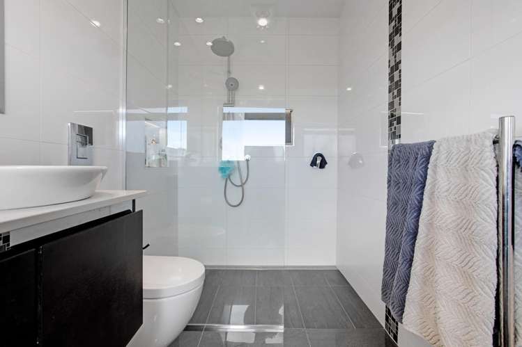 28a Churchill Road Cockle Bay_18