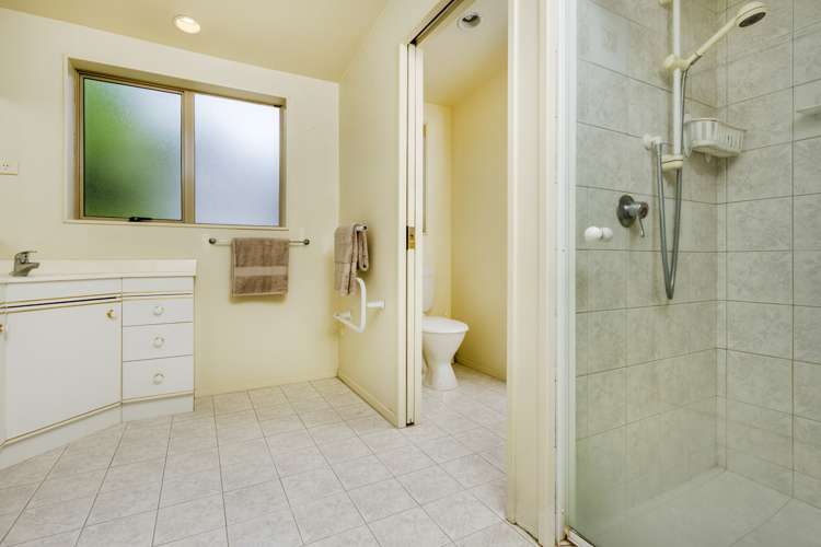 5/34 Waipuia Place Greenhithe_12