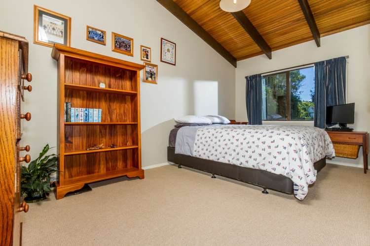 102 Kowhai Road Campbells Bay_22