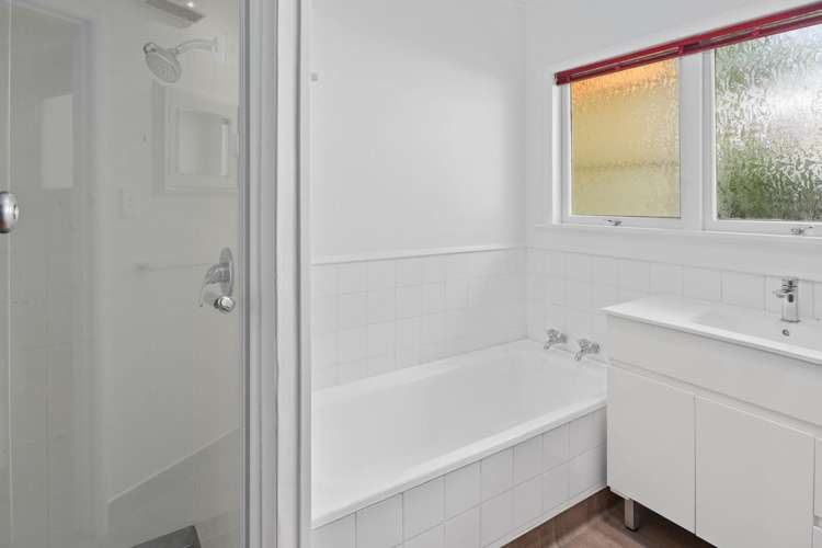 40 Douglas Road 10816_5