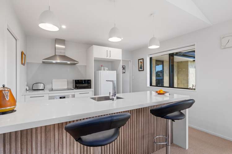 50 Harvard Road Burleigh_3