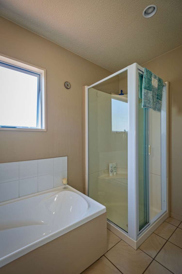 36 Gilmour Terrace Lyttelton_16