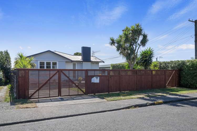22 Parakai Street Paraparaumu_16