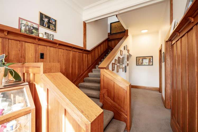 239 Herbert Street Windsor_15