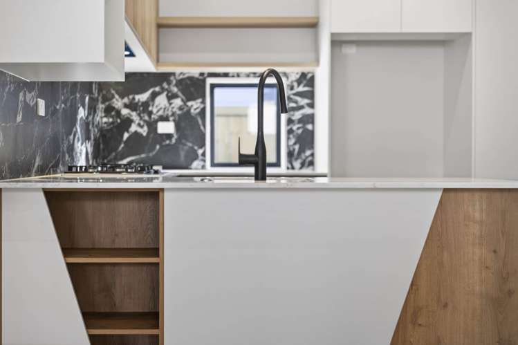 18 Pupu Crescent Opaheke_6