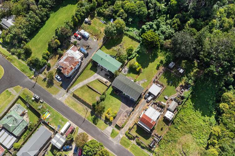 8 Puriri Street Te Aroha_22