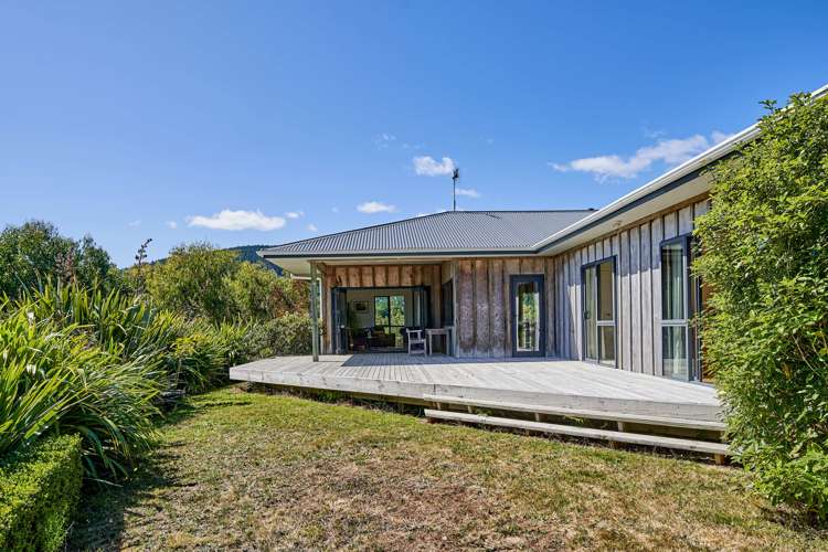 412 Flightys Road Judgeford_19