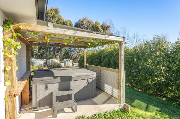 6 Hadfield Road Peka Peka_8