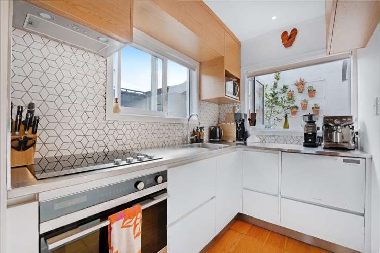 10/72 Kitchener Road Milford_9