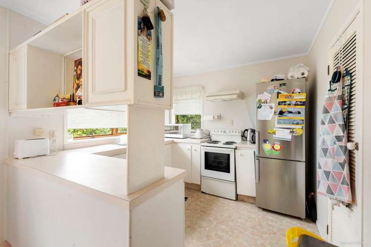 1/2 Waterloo Road Milford_6