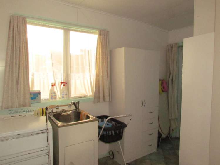 94 Sunderland Street Clyde_11