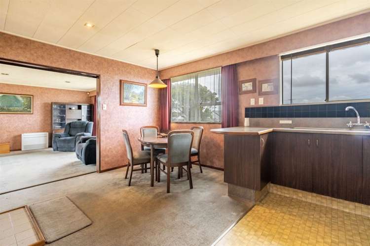 62 Arundel Crescent Strathern_3