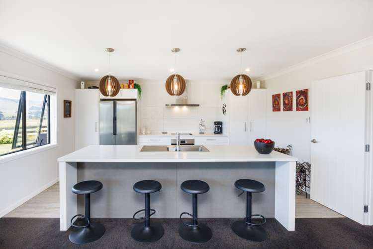 946d Finnis Road Pohangina_5