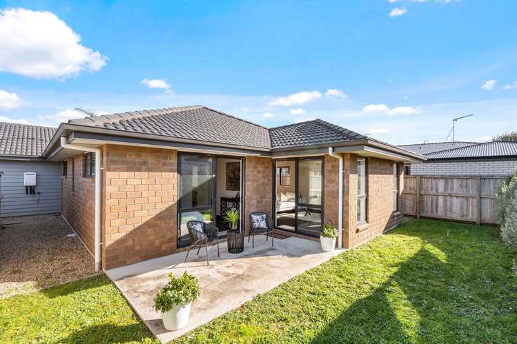 62 Benjamin Avenue Rototuna North_14