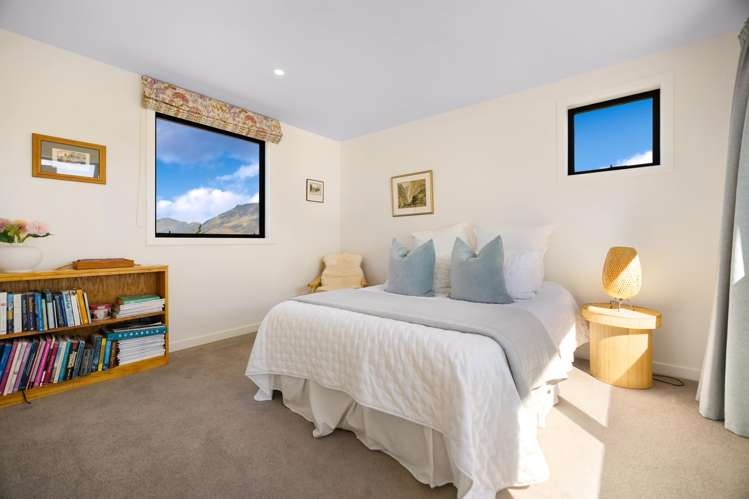 1 Brett Lane Jacks Point_14