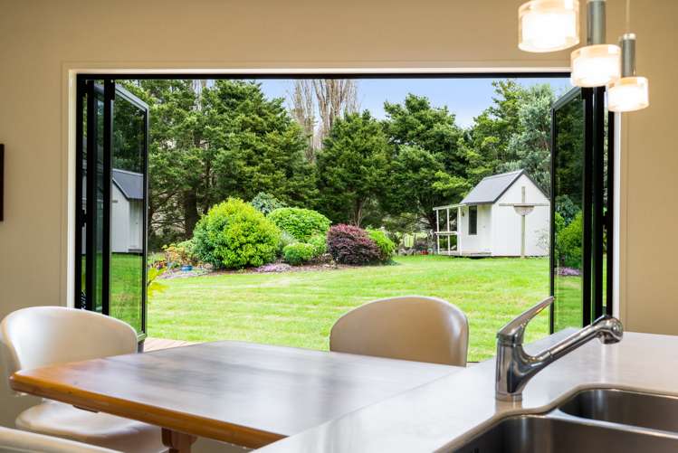 58 Forest View Road Kamo_15