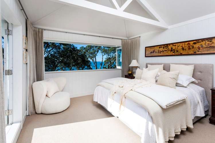 24 Hamana Street Narrow Neck_26