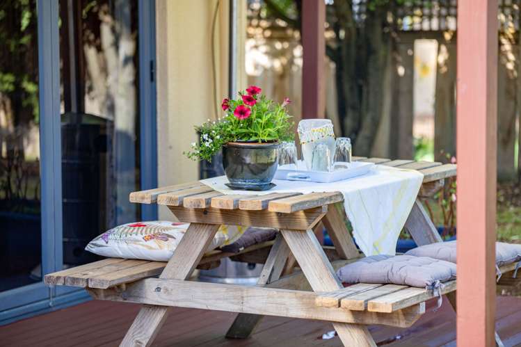 42 Ayrshire Drive Grandview Heights_35