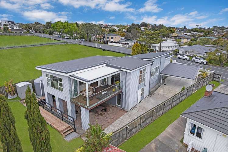 89 Bolton Street Blockhouse Bay_24