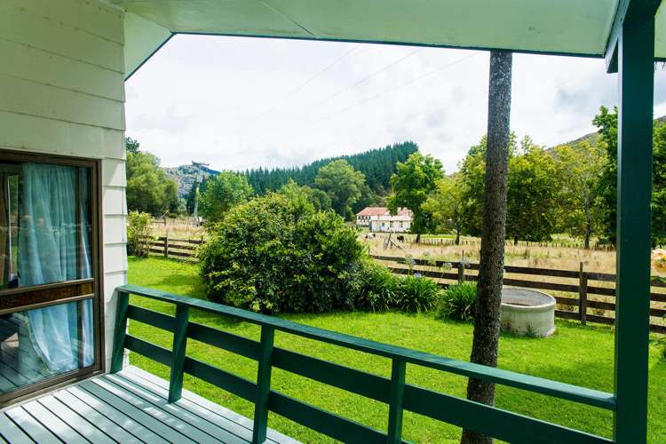 322 Bruce Road Whatatutu_2