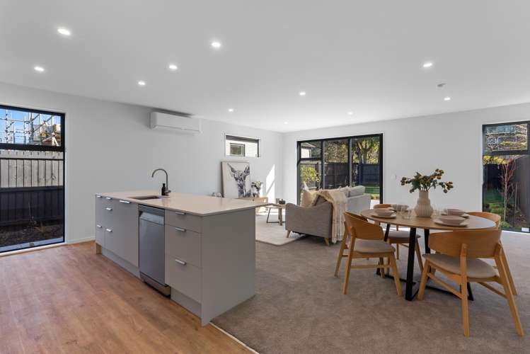 741 Gloucester Street_2