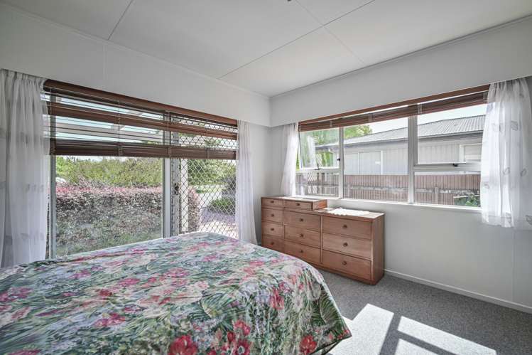 158 Portsmouth Road Flaxmere_6