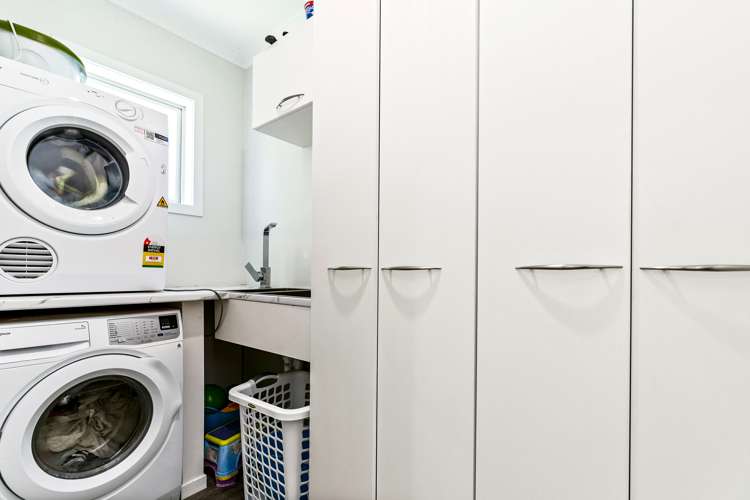 16 Kohe Street Parahaki_13