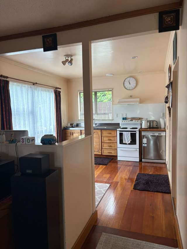 26 Whanake Street Titahi Bay_3