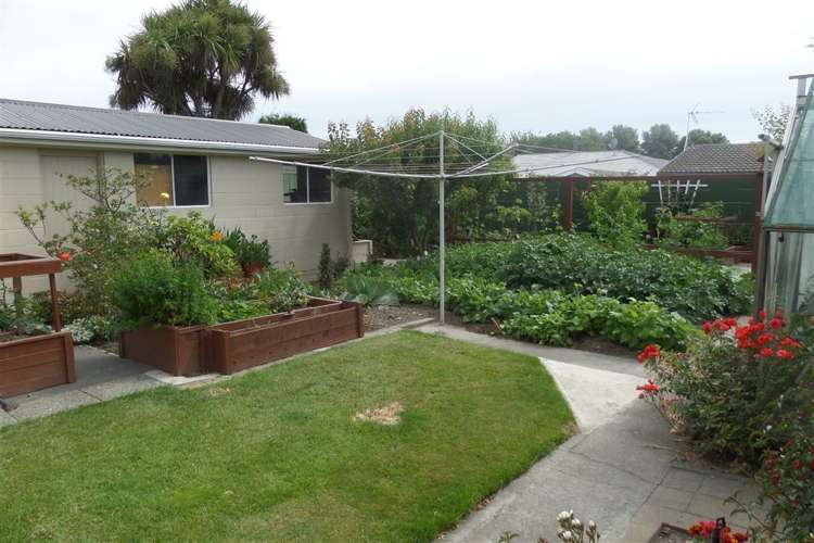 10 Skerten Avenue Hornby_4