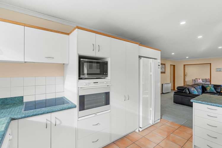 4 Amesbury Mews Avonhead_4