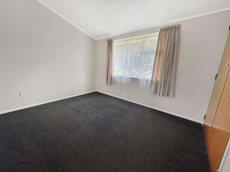 27 Morgan Crescent 10516_6