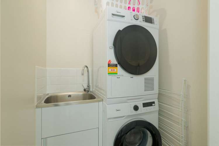 2/1 Weka Road South Bay_26