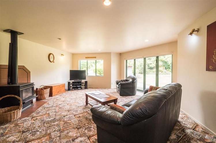 173 South Road Hawera_5