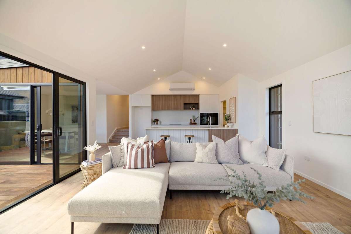 5 Rowe Drive, Hanley's Farm_1