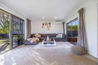 153 Grand Drive_2