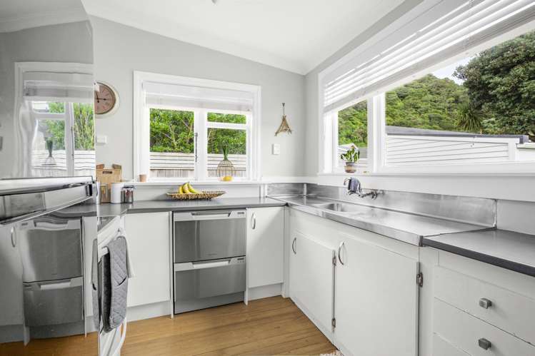 9 Hinau Street Eastbourne_14