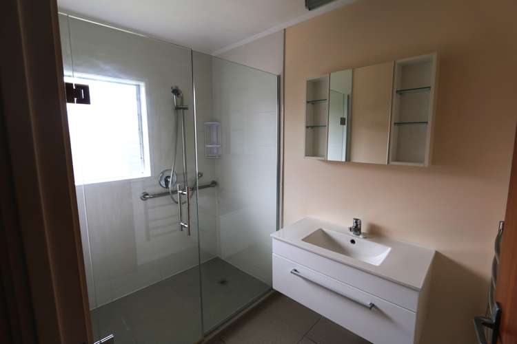 1/71a Tawa Road One Tree Hill_7