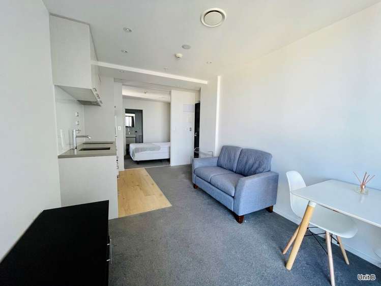 2012/8 Airedale Street Auckland Central_9